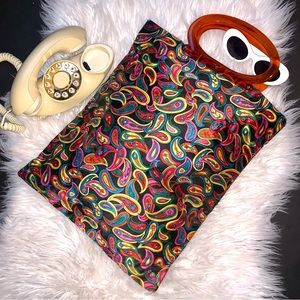 v i n t a g e :: Psychedelic Mod Teardrop Floral Tote Bakelite Bag